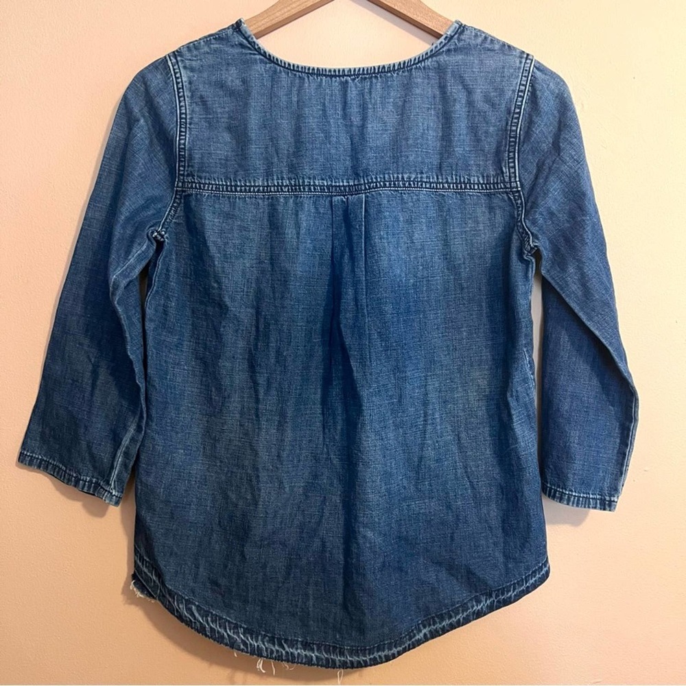 Madewell | Denim Raw Hem 3/4 Sleeve Top Size X-Small - Picture 2 of 8